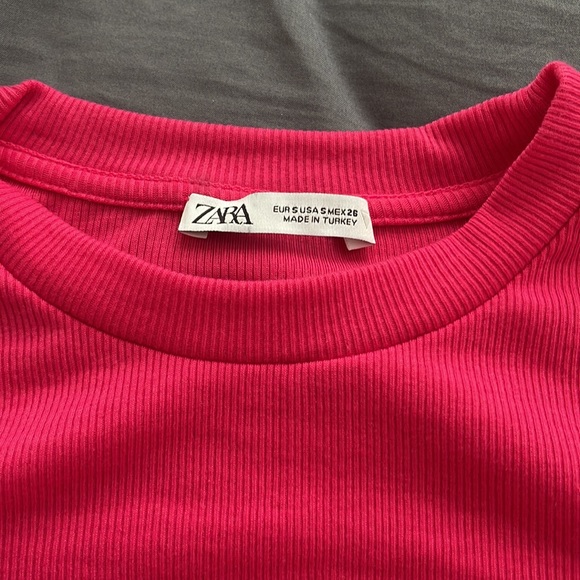 Zara pink tshirt - Picture 2 of 2